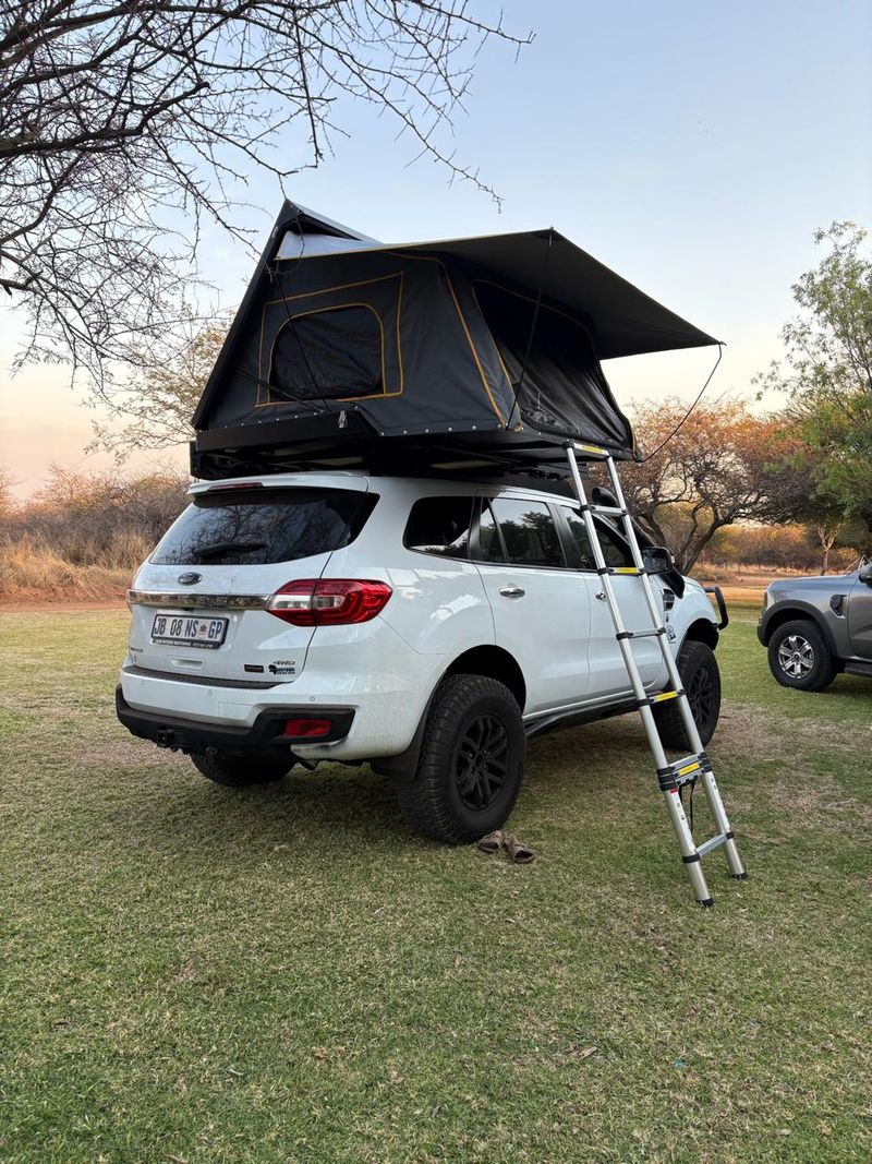 Quick Pitch Nyumba Roof Top Tent - Image 3